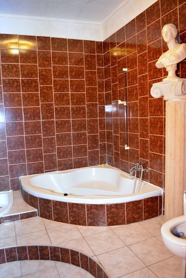 Hotel Posta ジェチーン エクステリア 写真