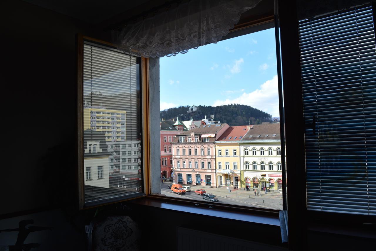 Hotel Posta ジェチーン エクステリア 写真